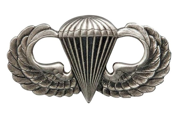 Basic Parachutist Badge by ArmyFacts com